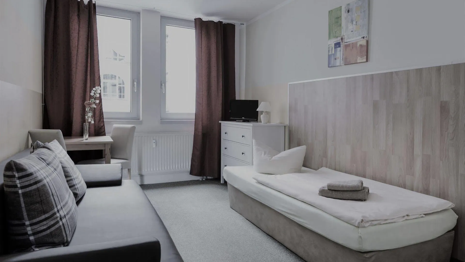 Pension Schlafgut Leipzig 2*,  Germany